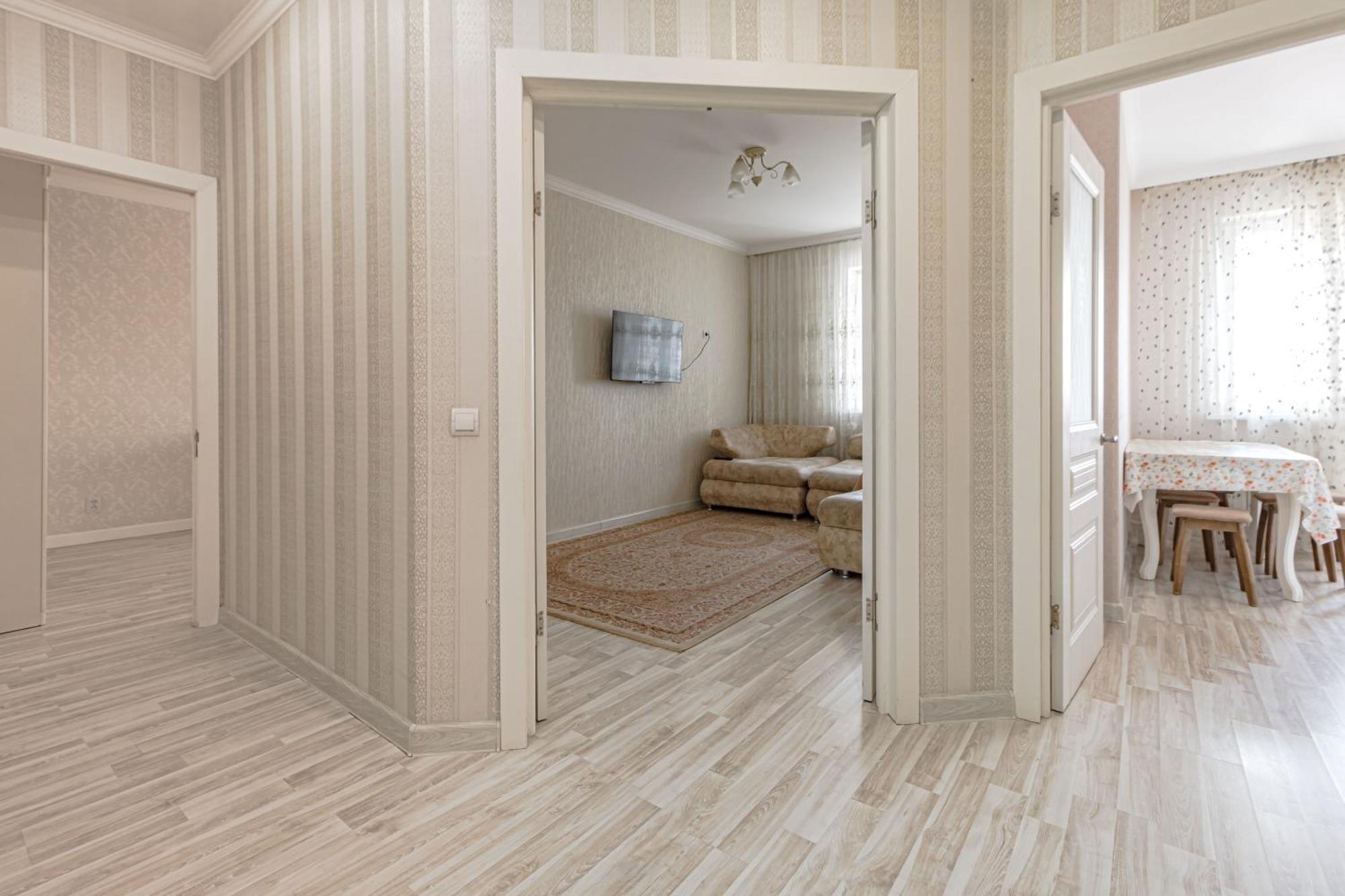 Apartments 7 Я-14 Αστάνα Εξωτερικό φωτογραφία